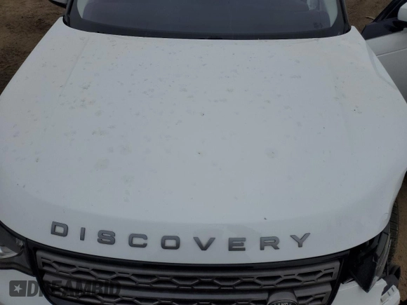 2018 Land Rover Discovery SE z VIN SALRG2RV6JA058292, wystawiony jako Copart lot #44135765 z przebiegiem 105 800 mil mil oraz Szkoda całkowita • Salvage title. Historia ofert i sprzedaży dostępna na DreamBid. Obrazek 13.