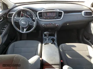 2017 Kia Sorento LX V6 with VIN 5XYPG4A52HG217020, listed as a Copart auction lot 54254815 with 96,575 mi miles and Clean Title. Bid and sale history available at carsss.com. Image 9.