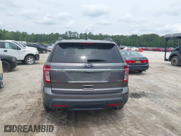 2014 Ford Explorer XLT with VIN 1FM5K8D82EGC55841, listed as a IAAI auction lot 42113070 with 150,387 mi miles and . Bid and sale history available at carsss.com. Image 16.