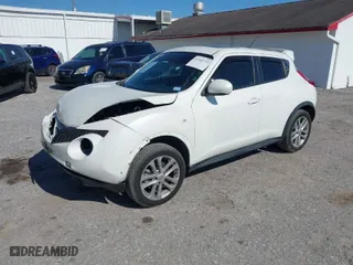 2013 Nissan Juke S with VIN JN8AF5MV6DT230561, listed as a IAAI auction lot 41345733 with 102,044 mi miles. Bid and sale history available at carsss.com. Image 2.