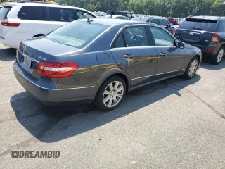 2013 Mercedes-Benz E 350 Luxury with VIN WDDHF8JB0DA738385, listed as a Copart auction lot 60824075 with 147,873 mi miles and Non repairable. Bid and sale history available at DreamBid. Image 3.