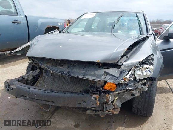 2008 Honda Accord EX with VIN JHMCP26758C035988, listed as a IAAI auction lot 42066504 with 159,700 mi miles and . Bid and sale history available at DreamBid. Image 6.