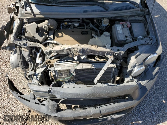 2014 Chevrolet Sonic LS z VIN 1G1JA5SH0E4131777, wystawiony jako Copart lot #65558225 z przebiegiem 136 704 mil mil oraz Szkoda całkowita • Salvage title. Historia ofert i sprzedaży dostępna na DreamBid. Obrazek 11.