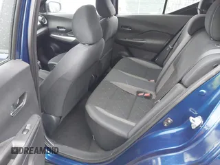 2020 Nissan Kicks SV with VIN 3N1CP5CV9LL520849, listed as a IAAI auction lot 41561346 with 89,018 mi miles. Bid and sale history available at carsss.com. Image 8.