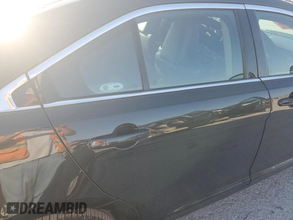 2010 Ford Taurus Limited z VIN 1FAHP2JW1AG144538, wystawiony jako Copart lot #63419925 z przebiegiem Nie podano mil oraz Szkoda całkowita • Salvage title. Historia ofert i sprzedaży dostępna na DreamBid. Obrazek 10.