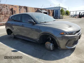 2024 Dodge Hornet R/T Plus with VIN ZACPDFDW8R3A09306, listed as a Copart auction lot 54002945 with 11,694 mi miles and Salvage title. Bid and sale history available at DreamBid. Image 4.