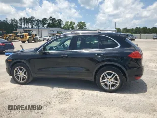 2014 Porsche Cayenne z VIN WP1AA2A20ELA95807, wystawiony jako Copart lot #57442775 z przebiegiem 142 845 mil mil oraz Szkoda całkowita • Salvage title. Historia ofert i sprzedaży dostępna na DreamBid. Obrazek 2.