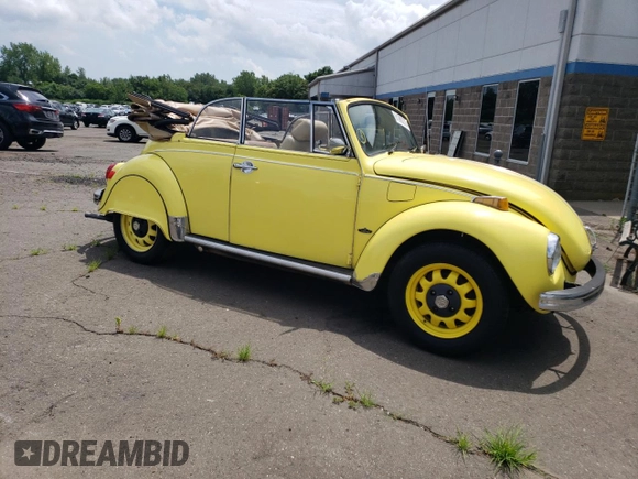 1972 Volkswagen Beetle with VIN 1522691744, listed as a Copart auction lot 61989275 with 56,316 mi miles and Clean title. Bid and sale history available at DreamBid. Image 4.
