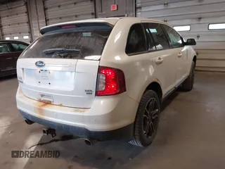 2013 Ford Edge SEL with VIN 2FMDK4JC0DBA09096, listed as a IAAI auction lot 41379060 with 181,469 mi miles. Bid and sale history available at carsss.com. Image 4.