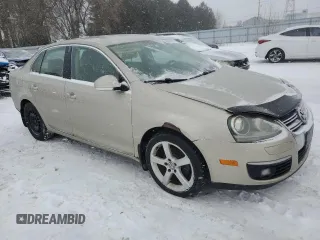 2009 Volkswagen Jetta S z VIN 3VWHM71KX9M075943, wystawiony jako Copart lot #88407595 z przebiegiem 171 244 mil mil oraz Szkoda całkowita • Salvage title. Historia ofert i sprzedaży dostępna na DreamBid. Obrazek 4.