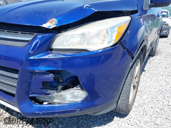 2013 Ford Escape SE with VIN 1FMCU0G95DUA74126, listed as a IAAI auction lot 42044641 with 132,330 mi miles and . Bid and sale history available at DreamBid. Image 6.