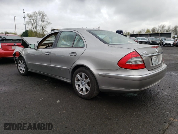 2008 Mercedes-Benz E 320 with VIN WDBUF22X98B323435, listed as a Copart auction lot 51623005 with 108,676 mi miles and Salvage Title. Bid and sale history available at DreamBid. Image 2.