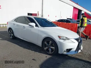2014 Lexus IS 350 with VIN JTHBE1D23E5001809, listed as a IAAI auction lot 41439427 with 145,771 mi miles and . Bid and sale history available at DreamBid. Image 1.