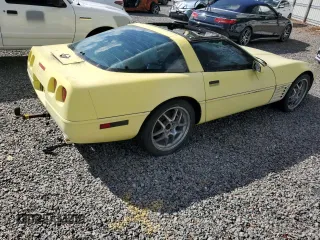 1992 Chevrolet Corvette z VIN 1G1YY23PXN5109648, wystawiony jako Copart lot #78973164 z przebiegiem Nie podano mil oraz Szkoda całkowita • Salvage title. Historia ofert i sprzedaży dostępna na DreamBid. Obrazek 3.