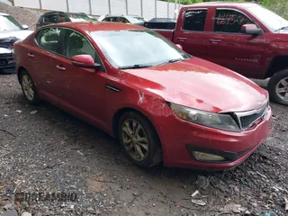 2013 Kia Optima LX z VIN 5XXGM4A71DG126720, wystawiony jako IAAI lot #42366860 z przebiegiem 244 026 mil mil oraz . Historia ofert i sprzedaży dostępna na DreamBid. Obrazek 1.