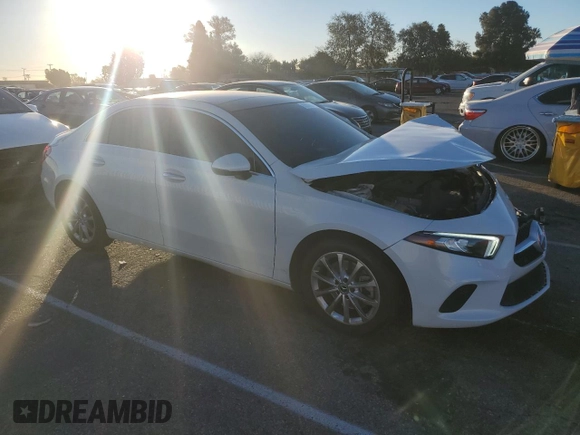 2020 Mercedes-Benz A 220 with VIN WDD3G4EB3LW039599, listed as a Copart auction lot 85500624 with 36,760 mi miles and Salvage Title. Bid and sale history available at DreamBid. Image 4.