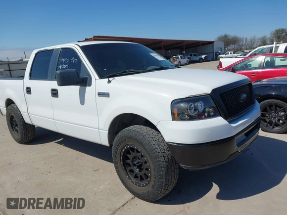 2007 Ford F-150 XLT with VIN 1FTRW12W07KB72332, listed as a IAAI auction lot 41629896 with 187,426 mi miles. Bid and sale history available at carsss.com. Image 1.