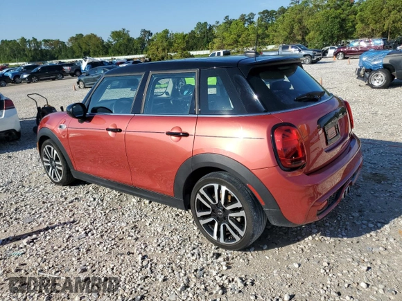 2021 MINI Hardtop 4 Door Cooper S with VIN WMWXU9C06M2N39992, listed as a Copart auction lot 72837174 with 22,488 mi miles and Salvage title. Bid and sale history available at DreamBid. Image 2.