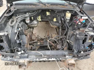 2002 GMC Sierra 1500HD SLE z VIN 1GTGK13U62F187192, wystawiony jako Copart lot #41468345 z przebiegiem Nie podano mil oraz Tytuł czysty. Historia ofert i sprzedaży dostępna na DreamBid. Obrazek 11.