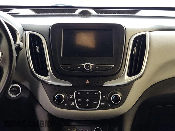 2020 Chevrolet Equinox LT z VIN 2GNAXJEV0L6231512, wystawiony jako IAAI lot #42516878 z przebiegiem 67 453 mil mil oraz . Historia ofert i sprzedaży dostępna na DreamBid. Obrazek 7.