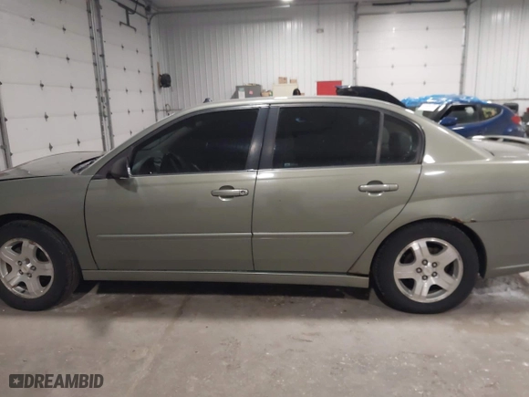 2005 Chevrolet Malibu LT with VIN 1G1ZU54805F143133, listed as a IAAI auction lot 42030036 with 183,503 mi miles. Bid and sale history available at carsss.com. Image 14.