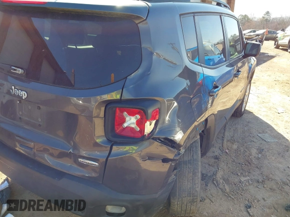 2020 Jeep Renegade Latitude with VIN ZACNJBBB1LPL49421, listed as a IAAI auction lot 41649980 with 84,596 mi miles. Bid and sale history available at carsss.com. Image 6.
