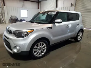 2018 Kia Soul + with VIN KNDJP3A50J7511566, listed as a Copart auction lot 77172184 with 112,858 mi miles and Clean Title. Bid and sale history available at carsss.com. Image 1.