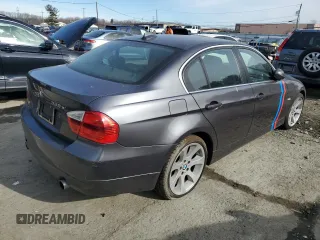 2008 BMW 3 Series 335xi with VIN WBAVD53568A285840, listed as a Copart auction lot 44338085 with 173,039 mi miles and Clean Title. Bid and sale history available at carsss.com. Image 3.
