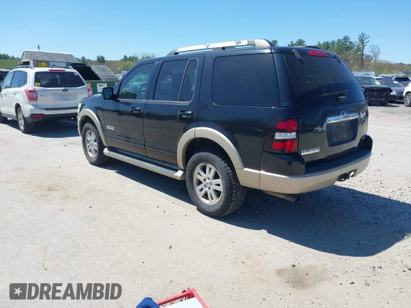 2006 Ford Explorer Eddie Bauer z VIN 1FMEU74E66UB49440, wystawiony jako IAAI lot #42163268 z przebiegiem 141 879 mil mil oraz . Historia ofert i sprzedaży dostępna na DreamBid. Obrazek 3.