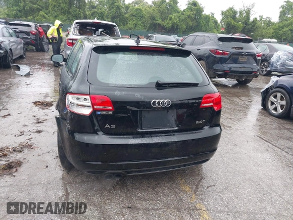 2012 Audi A3 Premium Plus z VIN WAUPEAFM6CA074194, wystawiony jako IAAI lot #42302773 z przebiegiem 176 831 mil mil oraz . Historia ofert i sprzedaży dostępna na DreamBid. Obrazek 16.