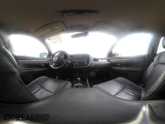 2019 Mitsubishi Outlander SE z VIN JA4AD3A30KZ033978, wystawiony jako IAAI lot #42315448 z przebiegiem 131 906 mil mil oraz . Historia ofert i sprzedaży dostępna na DreamBid. Obrazek 21.