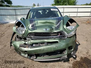 2015 MINI Countryman S with VIN WMWZC5C53FWP49039, listed as a Copart auction lot 60200335 with Not provided miles and Salvage title. Bid and sale history available at DreamBid. Image 5.