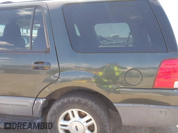 2004 Ford Expedition Special Service z VIN 1FMRU15W04LA59659, wystawiony jako IAAI lot #42249488 z przebiegiem 262 333 mil mil oraz . Historia ofert i sprzedaży dostępna na DreamBid. Obrazek 6.