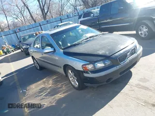 2002 Volvo S60 с VIN YV1RS61R222165731, выставлен на аукционе IAAI как лот 41680843 с пробегом Не указан миль и . История ставок и продаж доступна на DreamBid. Изображение 1.