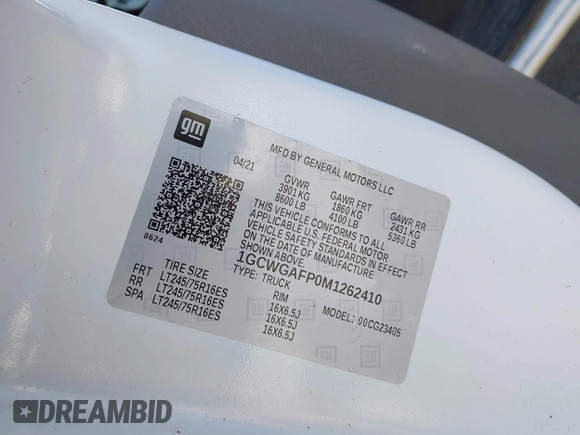 2021 Chevrolet Express Cargo with VIN 1GCWGAFP0M1262410, listed as a IAAI auction lot 42007712 with 61,620 mi miles and . Bid and sale history available at DreamBid. Image 9.