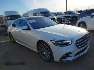 2022 Mercedes-Benz S-Class S 500 with VIN W1K6G6DB4NA125708, listed as a IAAI auction lot 41596381 with 81,102 mi miles. Bid and sale history available at carsss.com. Image 1.