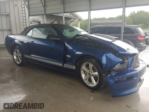 2008 Ford Mustang GT Deluxe z VIN 1ZVHT85H385129062, wystawiony jako Copart lot #54675065 z przebiegiem 21 463 mil mil oraz Szkoda całkowita • Salvage title. Historia ofert i sprzedaży dostępna na DreamBid. Obrazek 4.