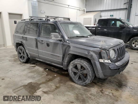 2015 Jeep Patriot North with VIN 1C4NJRAB5FD287571, listed as a Copart auction lot 44772545 with 213,026 mi miles and Clean Title. Bid and sale history available at carsss.com. Image 4.