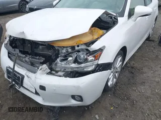 2012 Lexus CT 200h с VIN JTHKD5BH3C2066143, выставлен на аукционе IAAI как лот 42381163 с пробегом 45 355 миль миль и . История ставок и продаж доступна на DreamBid. Изображение 6.