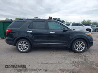 2014 Ford Explorer XLT with VIN 1FM5K7D86EGA68984, listed as a IAAI auction lot 41906742 with 145,292 mi miles and . Bid and sale history available at carsss.com. Image 13.