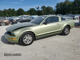 2006 Ford Mustang Standard z VIN 1ZVFT80NX65154848, wystawiony jako Copart lot #61666875 z przebiegiem 68 597 mil mil oraz Szkoda całkowita • Salvage title. Historia ofert i sprzedaży dostępna na DreamBid. Obrazek 1.