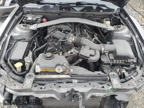 2014 Ford Mustang V6 with VIN 1ZVBP8EM5E5300459, listed as a Copart auction lot 85114284 with 132,059 mi miles and Salvage Title. Bid and sale history available at carsss.com. Image 11.