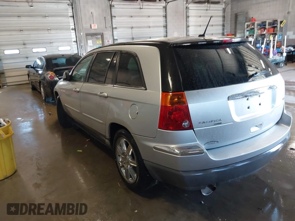 2007 Chrysler Pacifica Touring with VIN 2A8GM68XX7R140279, listed as a IAAI auction lot 41842527 with 135,721 mi miles. Bid and sale history available at carsss.com. Image 3.