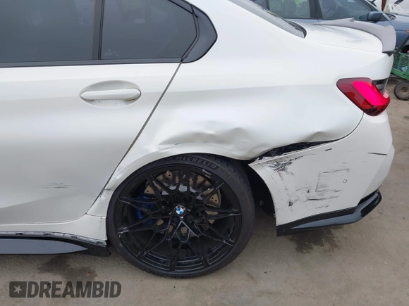 2022 BMW M3 Competition z VIN WBS33AY09NFL79043, wystawiony jako IAAI lot #42180934 z przebiegiem 31 837 mil mil oraz . Historia ofert i sprzedaży dostępna na DreamBid. Obrazek 6.