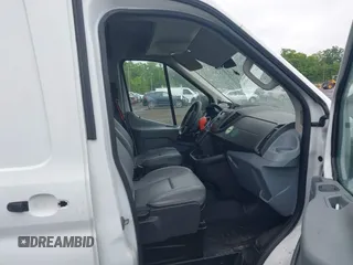 2016 Ford Transit с VIN 1FTYE2CM7GKA06309, выставлен на аукционе IAAI как лот 42212650 с пробегом 309 520 миль миль и . История ставок и продаж доступна на DreamBid. Изображение 5.