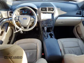 2017 Ford Explorer XLT with VIN 1FM5K7D86HGC65626, listed as a Copart auction lot 46083775 with 118,455 mi miles and Salvage Title. Bid and sale history available at carsss.com. Image 8.