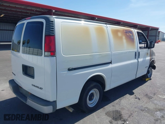 2002 Chevrolet City Express Cargo z VIN 1GCEG15W221139001, wystawiony jako IAAI lot #42185165 z przebiegiem Nie podano mil oraz . Historia ofert i sprzedaży dostępna na DreamBid. Obrazek 4.