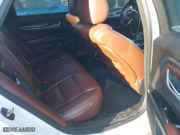2015 Cadillac XTS Luxury with VIN 2G61N5S37F9182517, listed as a IAAI auction lot 41326594 with 175,663 mi miles. Bid and sale history available at carsss.com. Image 8.