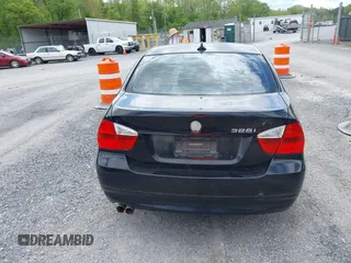 2007 BMW 3 Series 328i with VIN WBAVA335X7PV64572, listed as a IAAI auction lot 42159689 with 209,335 mi miles and . Bid and sale history available at DreamBid. Image 16.