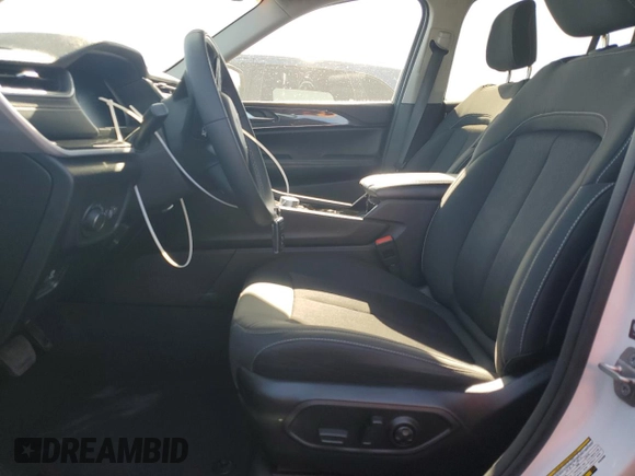 2023 Jeep Grand Cherokee Laredo с VIN 1C4RJHAG9PC523590, выставлен на аукционе Copart как лот 56027155 с пробегом 42 522 миль миль и Списание • Salvage title. История ставок и продаж доступна на DreamBid. Изображение 7.